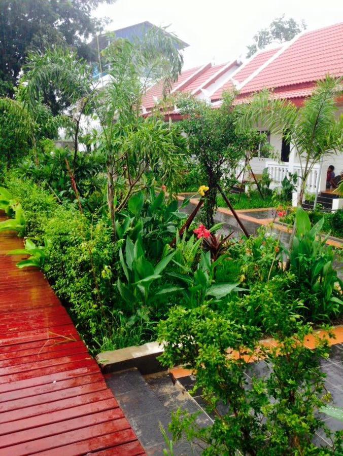 Preah Vihear Jaya Hotel Sra Aem Exterior photo